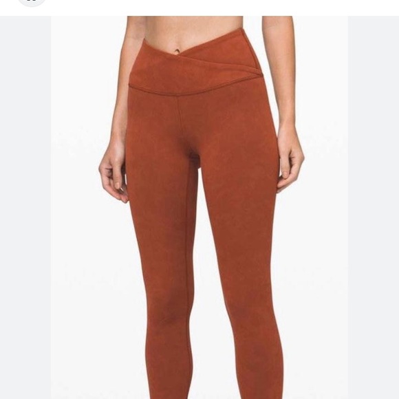 lululemon athletica Pants - Lululemon Align Pant 28" *Criss Cross Waist
nulu™ SIZE 8